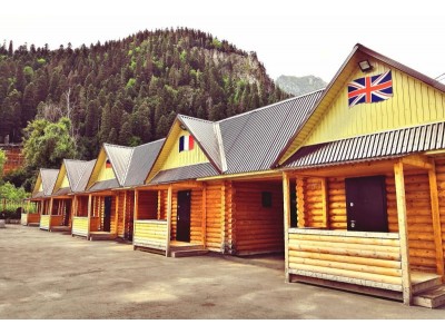 Гостиница «Фотон» | внешний вид, территория, Альпийские домики