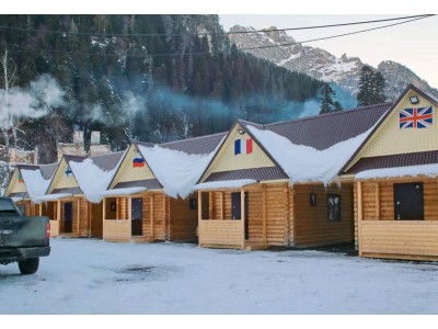 Гостиница «Фотон» | внешний вид, территория, Альпийские домики